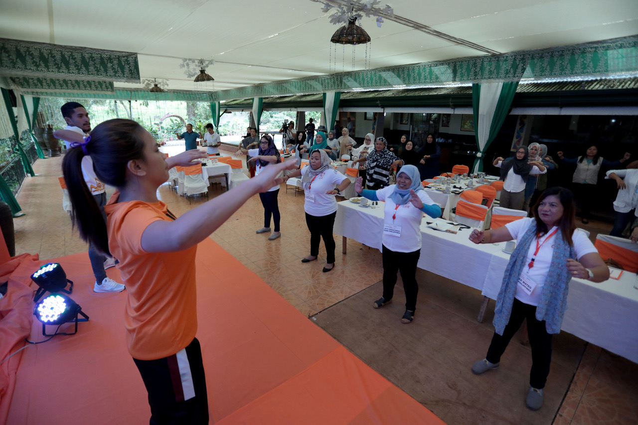 CARE, Abbott and the Abbott Fund launch partnership to address noncommunicable diseases in humanitarian settings